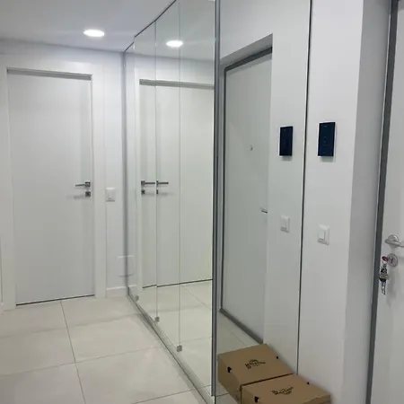 Luxury Northern Apartment Bucharest